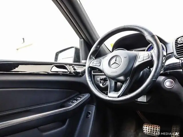 2018 Mercedes-Benz GLE GLE 400 dans Autos et camions dans Grande Prairie - Image 18
