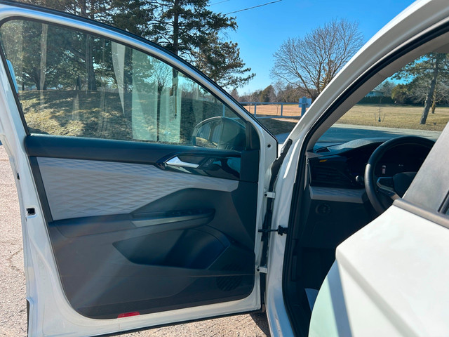 2023 Volkswagen Taos Trendline CERTIFIED| FUEL EFFICIENT in Cars & Trucks in Markham / York Region - Image 3