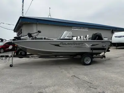 INCLUDES TRAVEL COVER, MINNKOTA TERROVA 36V, HUMMINBIRD HELIX7MSIGPSG4N NEW 2023 Polar Kraft Kodiak...