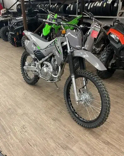 2025 Kawaski KLX140R F, $34 BI-WEEKLY, $0 DOWN, ALL CREDIT ACCEPTED!! CALL OR TEXT FOR FASTER RESPON...