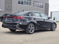 Your Grande Prairie Chrysler store just took in this vehicle! It is either in transit or freshly tra... (image 5)