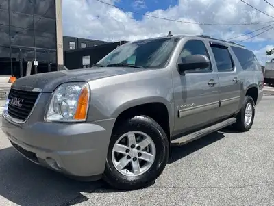 CERTIFICATION INCLUDED!! GM DEALER TRADE-IN!! 5.3L V8!! 4X4!! **SLT** RARE 8 PASSENGER 3RD ROW SEATI...
