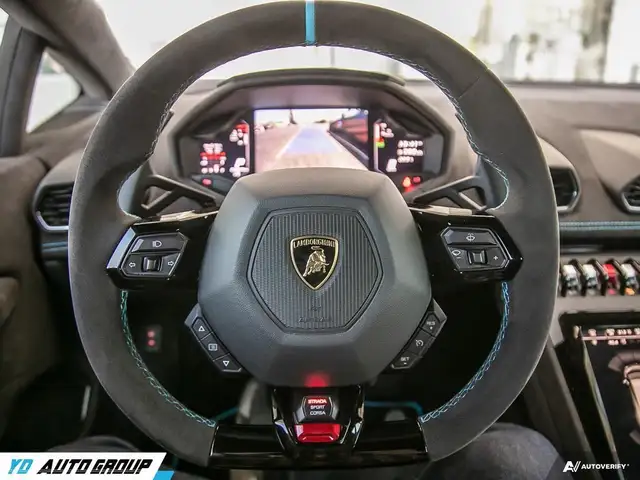 2023 Lamborghini Huracan Lamborghini Huracan Tecnica l Clean Car dans Autos et camions dans Région de Markham/York - Image 16