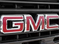 Engine: Straight 6 Cylinder Engine 3.0L/183CI L/100Km City: 10.6 L/100Km Hwy: 9.0 Safety Equipment A... (image 8)