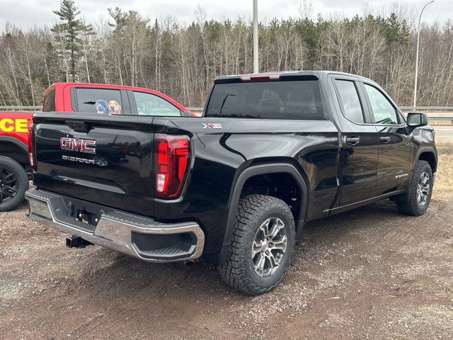 2024 GMC Sierra 1500 Pro - Apple CarPlay - Android Auto in Cars & Trucks in Moncton - Image 3