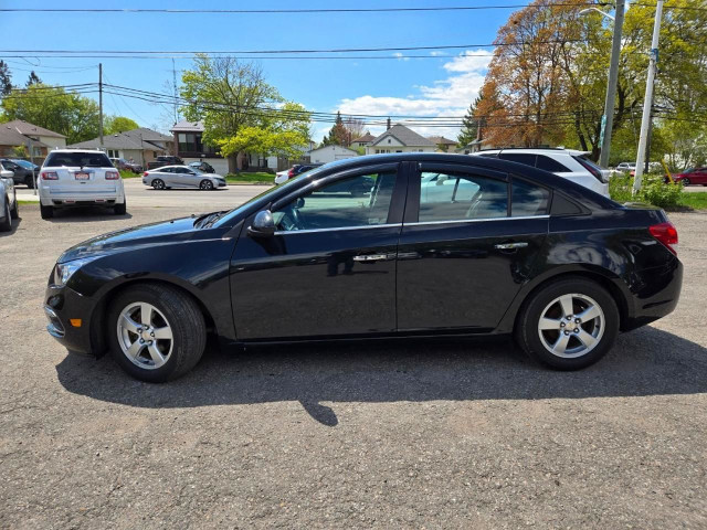 2015 Chevrolet Cruze 2LT in Cars & Trucks in Oshawa / Durham Region - Image 2