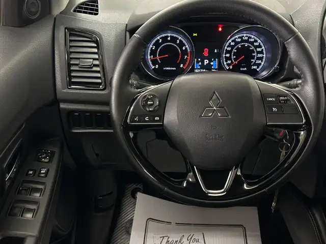 2022 Mitsubishi RVR SE SE/4WD/21KM/OFF 1 OWNER LEASE! in Cars & Trucks in Belleville - Image 18