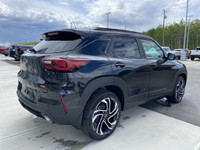 AMVIC Licensed Dealer Make your presence known on the Calgary roads with the 2025 Chevrolet Trailbla... (image 8)