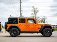 TIRES: LT285/70R17C BSW M/T (STD),TRANSMISSION: 8-SPEED TORQUEFLITE AUTO -inc: Adaptive Cruise Contr... (image 8)