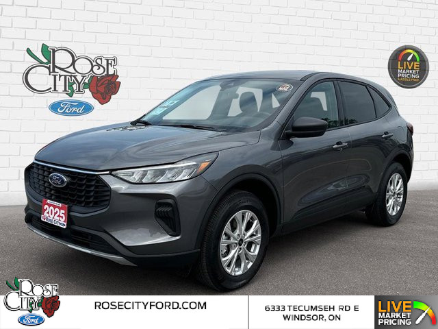 2025 Ford Escape Active | Heated Seats | Heated Steering Wheel in Cars & Trucks in Windsor Region