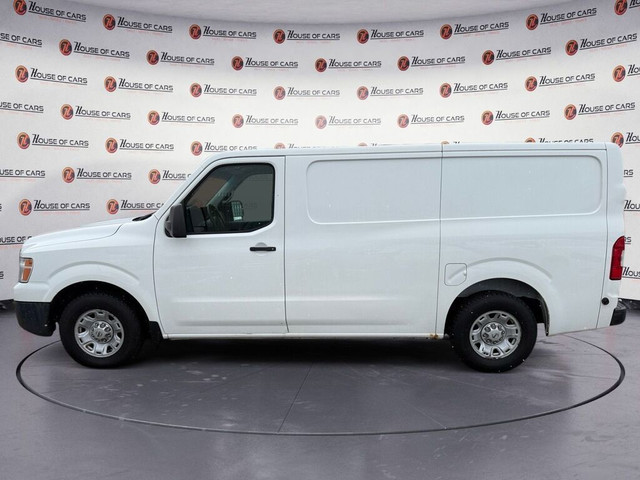 2012 Nissan NV 3500 V8 SV in Cars & Trucks in Calgary - Image 2