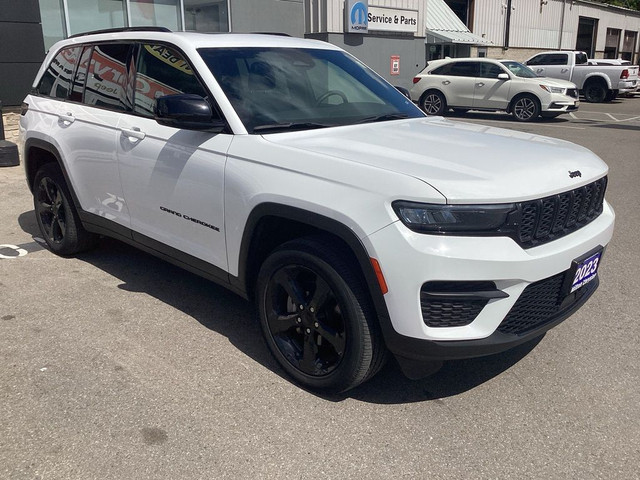 2023 Jeep Grand Cherokee Altitude in Cars & Trucks in Oakville / Halton Region - Image 3