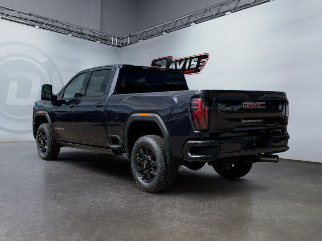 2025 GMC Sierra 3500HD in Cars & Trucks in City of Toronto - Image 3