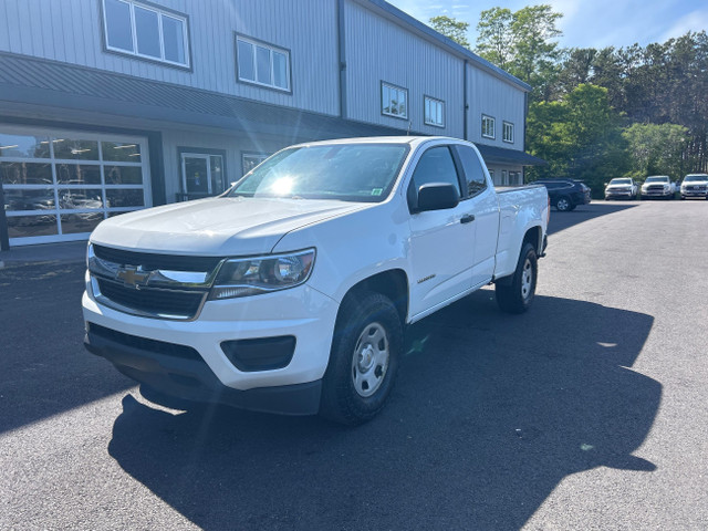2020 Chevrolet Colorado WT PRICED TO MOVE! CARFAX CLEAN! in Cars & Trucks in Annapolis Valley - Image 2