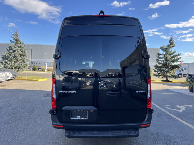 2019 Mercedes-Benz Sprinter Van MERCEDES Sprinter 2500 - CREW in Cars & Trucks in Oakville / Halton Region - Image 3