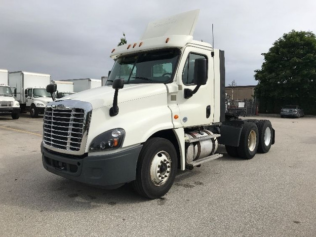 2018 Freightliner X12564ST in Heavy Trucks in Delta/Surrey/Langley - Image 3