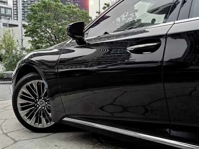 2023 Lexus LS 500 |Luxury Pkg | Lexus Certified | No Luxury Tax in Cars & Trucks in City of Toronto - Image 6