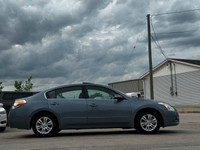 2010 Nissan Altima SL Sedan 2.5LTR 4cyl ONLY 119,000kms! A/C Tilt Cruise Power windows Power locks P... (image 5)