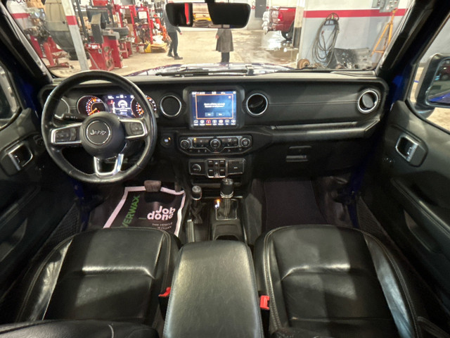 2020 Jeep Wrangler Unlimited Sahara,TOIT SKY,8 PNEUS,CUIR,GPS,MA in Cars & Trucks in Laurentides - Image 4