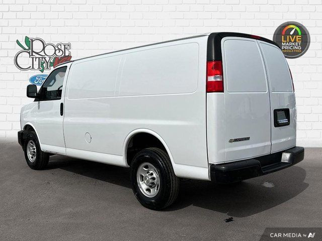 2023 Chevrolet Express Cargo Van CARGO | Leather | Back Up in Cars & Trucks in Windsor Region - Image 4