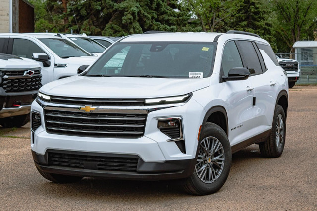 2025 Chevrolet Traverse LT AWD in Cars & Trucks in Edmonton - Image 2