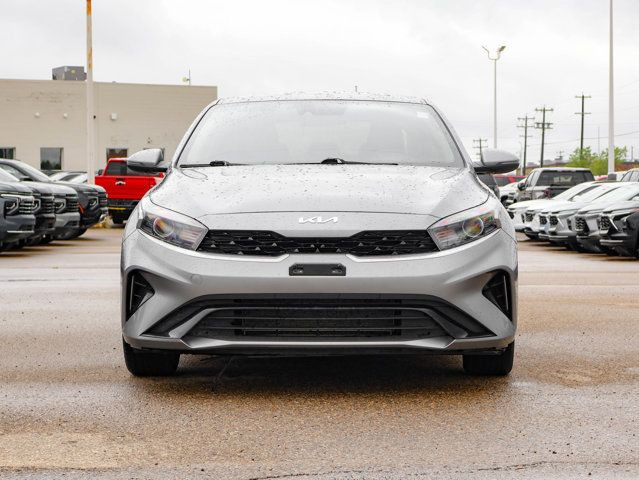 2022 Kia Forte EX 2.0L in Cars & Trucks in Edmonton - Image 3