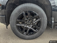 The 2022 Chevrolet Silverado RST blends bold styling, cutting-edge tech, and proven performance into... (image 5)