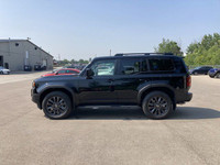 Engine: Gas/Electric Turbo 4cyl 2.4L L/100Km City: 10.7 L/100Km Hwy: 9.5 Safety Equipment ABS And Dr... (image 9)