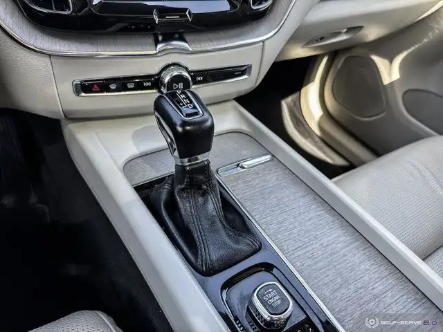 2018 Volvo XC60 Inscription | T6 | HEATED AND COOLED SEATS in Cars & Trucks in Strathcona County - Image 19