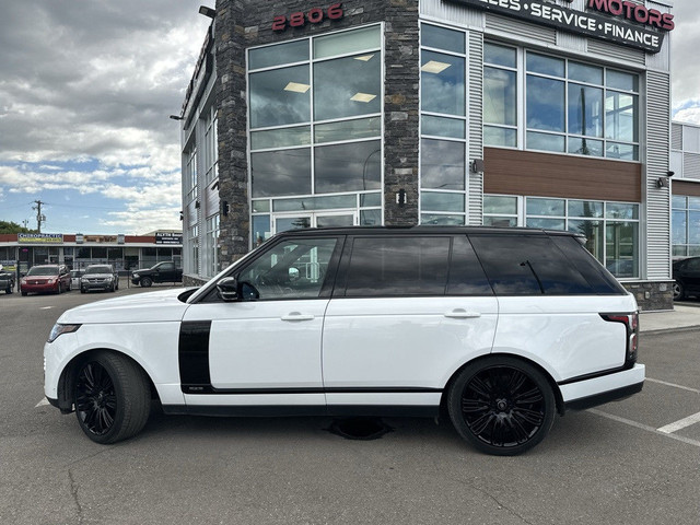 2021 Land Rover Range Rover P525 Westminster 4dr 4x4 Automatic in Cars & Trucks in Calgary - Image 2