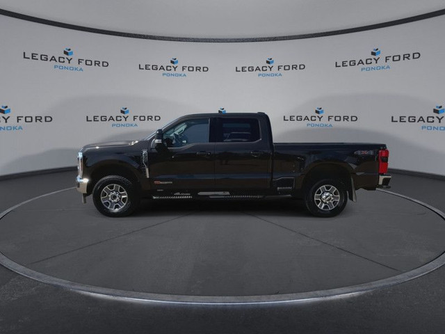 2025 Ford F-350 Super Duty LARIAT - Moonroof in Cars & Trucks in Edmonton - Image 3