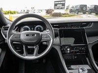 Welcome to 400 Chrysler Dodge Jeep Ram. Sunroof / Moonroof The 2025 Jeep Grand Cherokee Altitude is... (image 1)