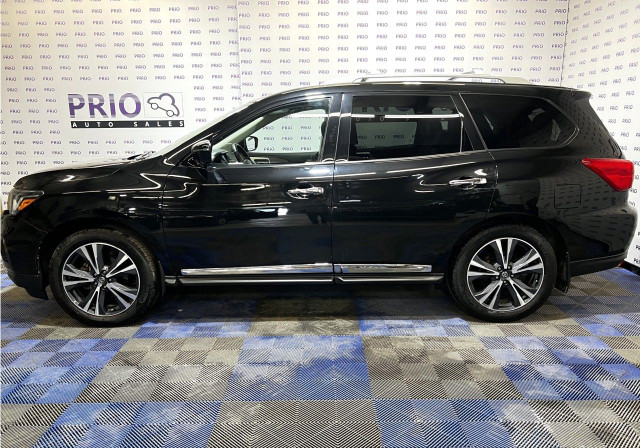 2019 Nissan Pathfinder in Cars & Trucks in Ottawa - Image 2