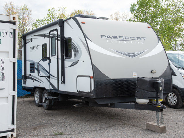 2019 Keystone in Cars & Trucks in Calgary - Image 2