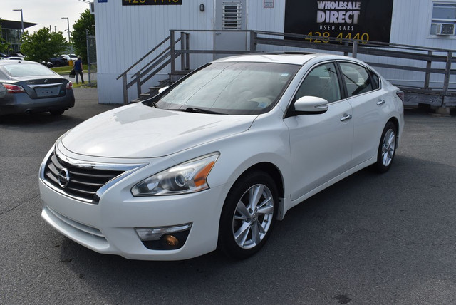 2015 Nissan Altima 2.5 S in Cars & Trucks in City of Halifax