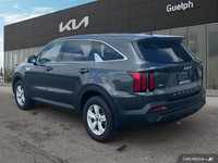 Former Daily Rental: Window Grid Antenna, Wheels w/Silver Accents, Variable Intermittent Wipers, Ure... (image 3)