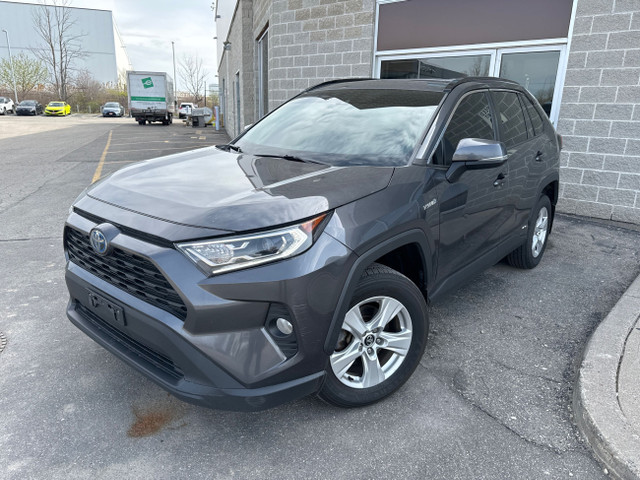 2019 Toyota RAV4 Hybrid XLE in Cars & Trucks in Mississauga / Peel Region