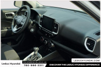2024 Hyundai Venue Essential Experience the Hyundai Venue Essential with only 65951 km on the odomet... (image 9)