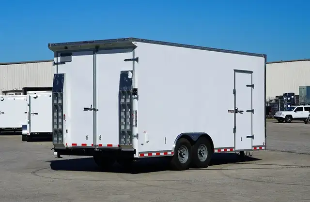 Miska Brute 8.5'x20' Enclosed Equipment Trailer in Cargo & Utility Trailers in Ottawa - Image 9