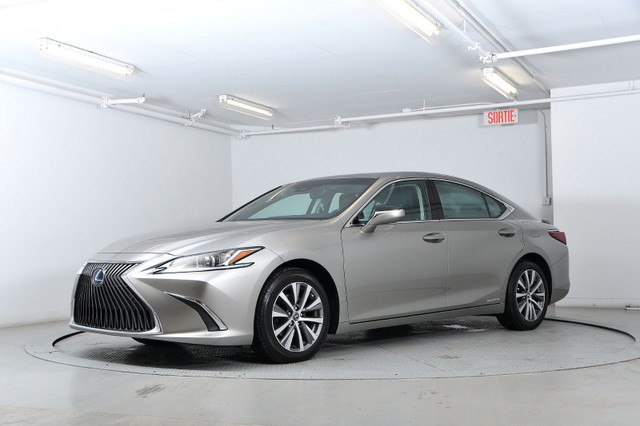 2020 Lexus ES 300h in Cars & Trucks in Longueuil / South Shore - Image 4