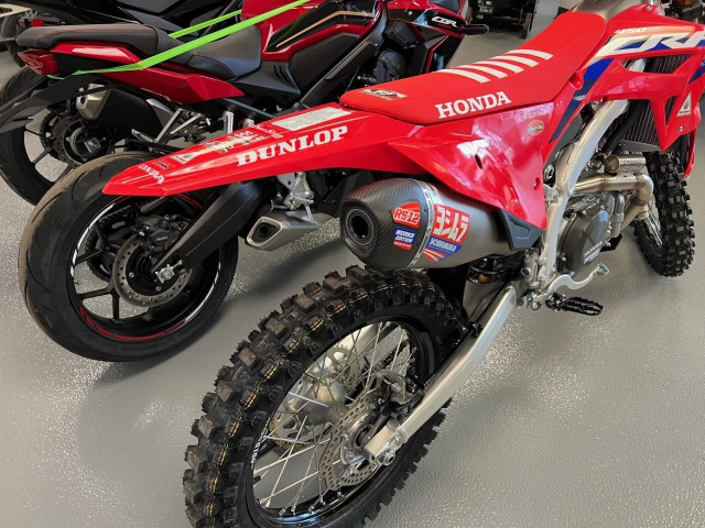 2023 Honda CRF450R Works CRF 450 R in Dirt Bikes & Motocross in Québec City - Image 4