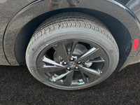 This 2025 Buick Envision in Ebony Twilight Metallic is equipped with AWD and Turbocharged Gas I4 2.0... (image 8)
