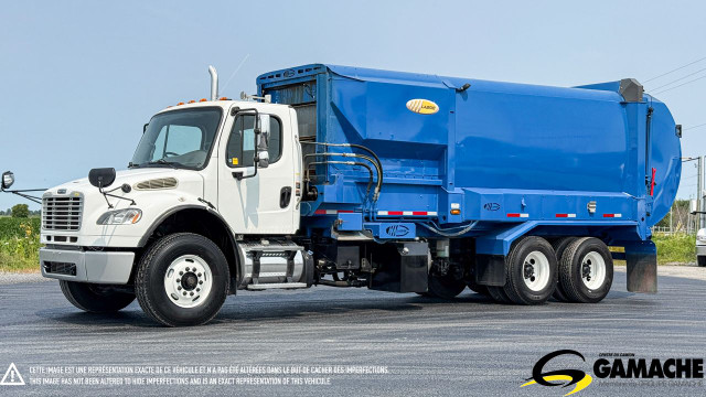 2015 FREIGHTLINER M2 106 CAMION A REBUS CHARGEMENT DE COTE in Heavy Trucks in Longueuil / South Shore - Image 4