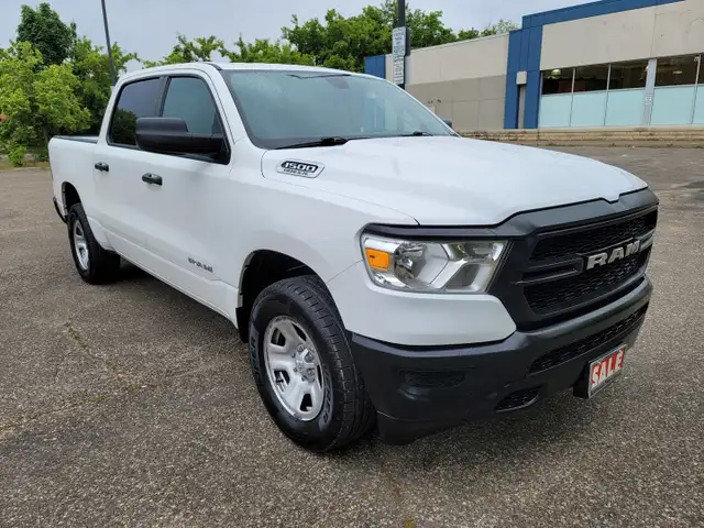 2019 RAM 1500 in Cars & Trucks in City of Toronto - Image 8