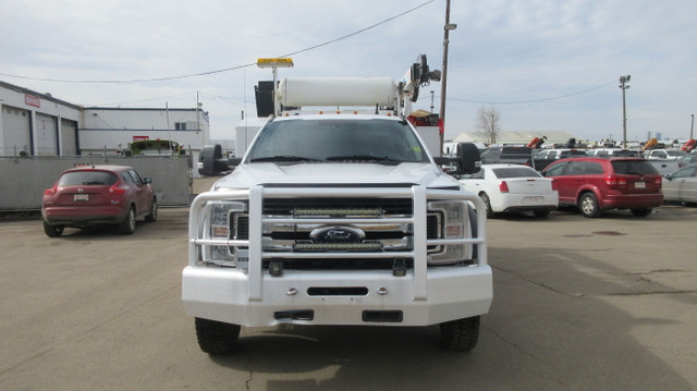  2019 FORD F550 SERVICE TRUCK in Cars & Trucks in Edmonton - Image 2