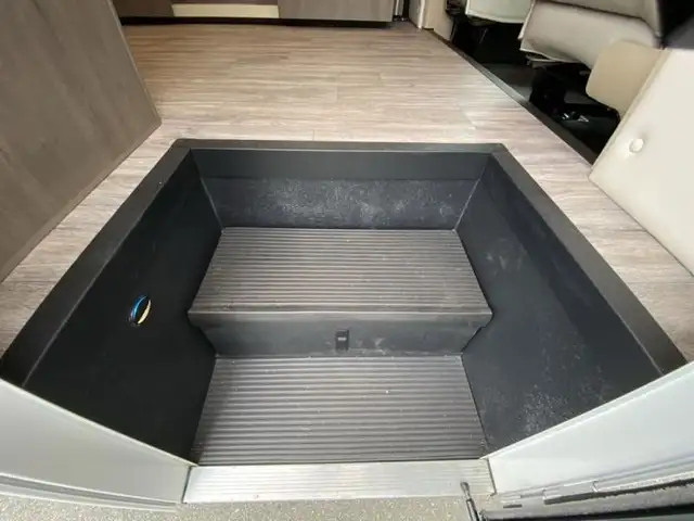 2024 Thor Motor Coach Four Winds 25V in RVs & Motorhomes in Abbotsford - Image 32