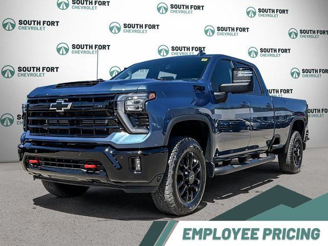 2025 Chevrolet Silverado 3500HD LTZ 4WD Crew Cab in Cars & Trucks in Strathcona County