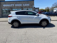 2018 Kia Sportage EX Premium AWD - New tiers and brakes - Panoramic roof - Touch screen - Keyless en... (image 1)