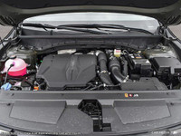 This Hyundai Santa Cruz has a trusty Intercooled Turbo Regular Unleaded I-4 2.5 L/152 engine powerin... (image 5)