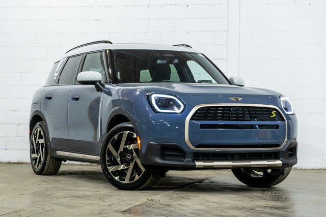 2025 MINI Countryman SE | Premier+ | Style Favoured | Affich in Cars & Trucks in City of Montréal
